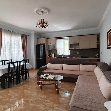 Denis Apartment