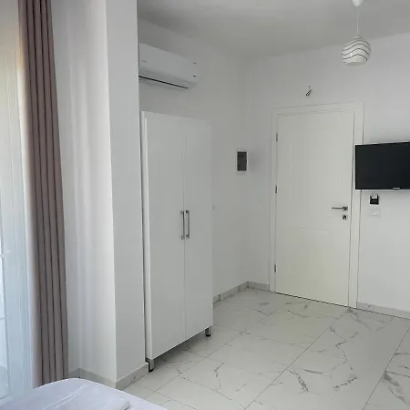 Apartment Denis *