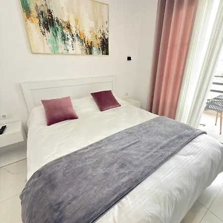 Denis Apartment